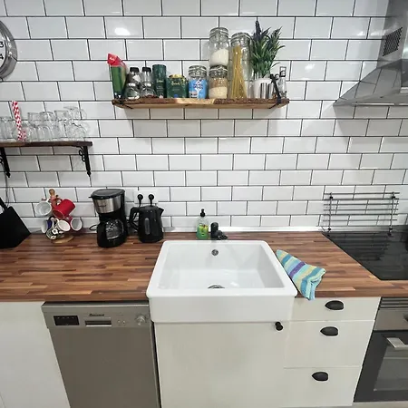 Sea View Penthouse Or With Large Terrace In Cristianos Los Cristianos (Tenerife)