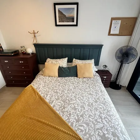 Appartement Sea View Penthouse Or With Large Terrace In Cristianos *