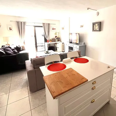 Apartment Sea View Penthouse Or With Large Terrace In Cristianos Los Cristianos (Tenerife)